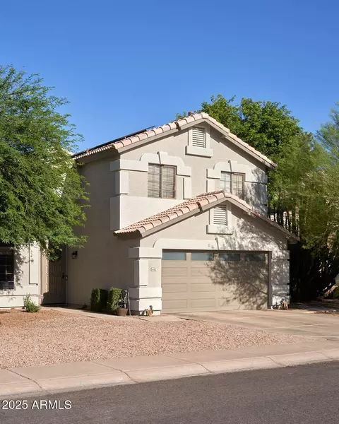 Exterior - 442 S Burk St, Gilbert, AZ 85296 photo 4 of 4