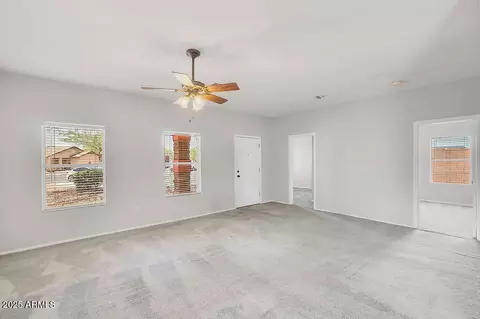 Living - 1440 E Saint Catherine Ave, Phoenix, AZ 85042 photo 3 of 4