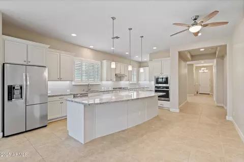 25807 N 19th Gln, Phoenix, AZ 85085
