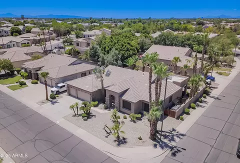 2088 S Sailors Way, Gilbert, AZ 85295