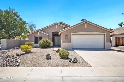 1174 S Nielson St, Gilbert, AZ 85296