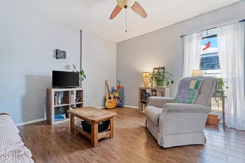 6348 N 7th Ave #15, Phoenix, AZ 85013