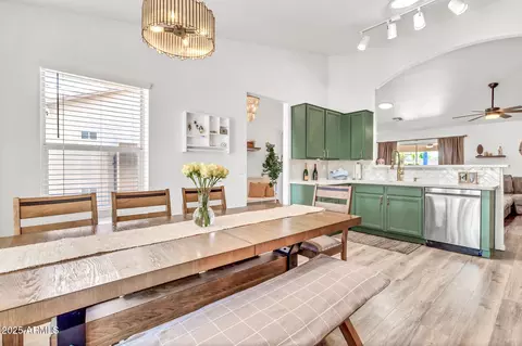 Dining - 321 E Sherri Dr, Gilbert, AZ 85296 photo 1 of 1