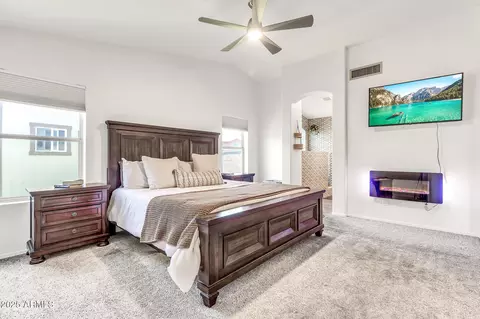 Bedroom - 321 E Sherri Dr, Gilbert, AZ 85296 photo 1 of 7