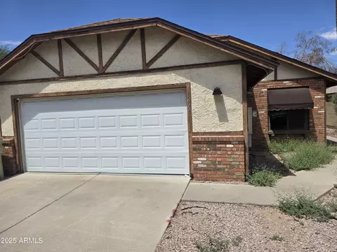11822 N 65th Dr, Glendale, AZ 85304