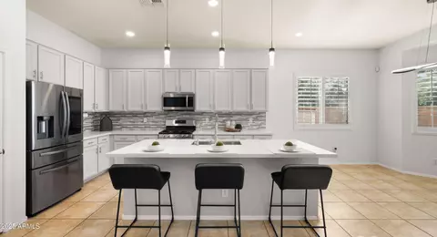 886 E Buckingham Ave, Gilbert, AZ 85297 photo 3