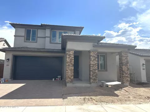 813 W Lark Dr, Queen Creek, AZ 85140