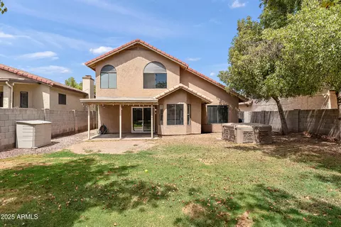 Exterior - 401 S Ocean Dr, Gilbert, AZ 85233 photo 3 of 6