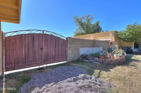 Exterior - 3816 E Minton Pl, Mesa, AZ 85215 photo 5 of 31