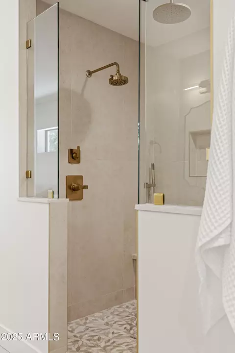 505 E Rose Ln, Phoenix, AZ 85012 photo 40