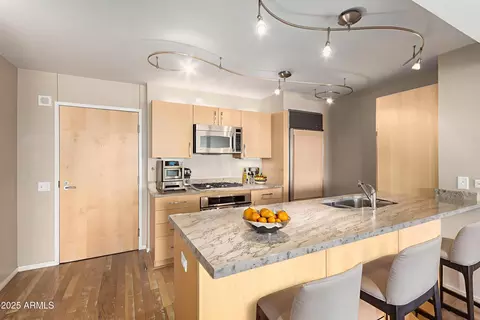 Kitchen - 4808 N 24th St #1127, Phoenix, AZ 85016 photo 1 of 3