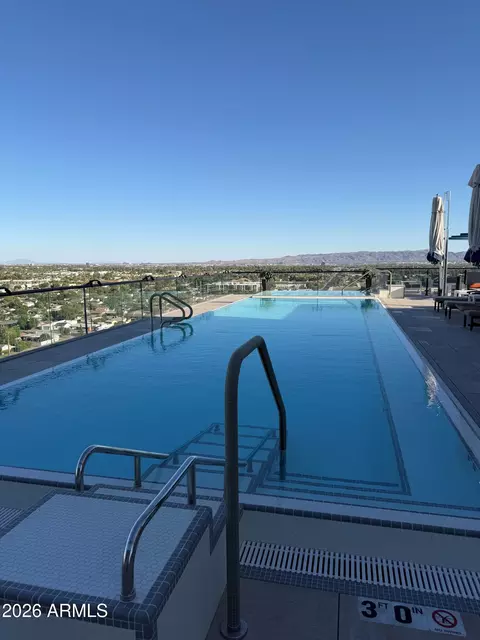 Exterior - 4808 N 24th St #1127, Phoenix, AZ 85016 photo 7 of 7