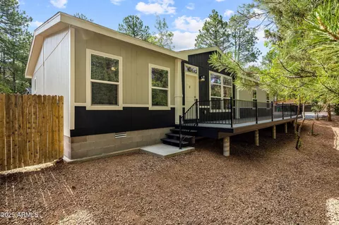 3198 W Young --, Show Low, AZ 85901