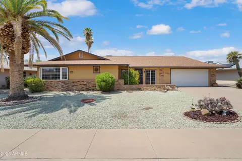 18230 N 129th Ave, Sun City West, AZ 85375