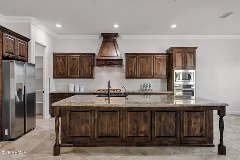 Kitchen - 3076 E La Costa Dr, Gilbert, AZ 85298 photo 1 of 8