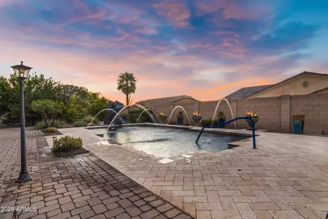 Exterior - 3076 E La Costa Dr, Gilbert, AZ 85298 photo 6 of 12