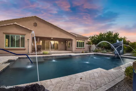 Exterior - 3076 E La Costa Dr, Gilbert, AZ 85298 photo 7 of 12