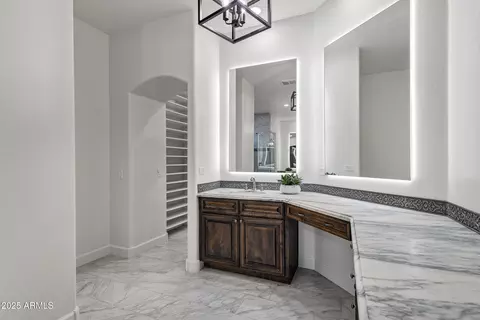 Bath - 3076 E La Costa Dr, Gilbert, AZ 85298 photo 5 of 9