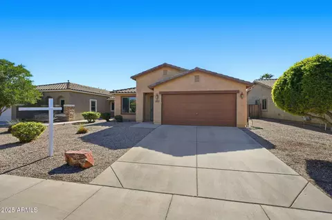 2851 W Kristina Ave, San Tan Valley, AZ 85142