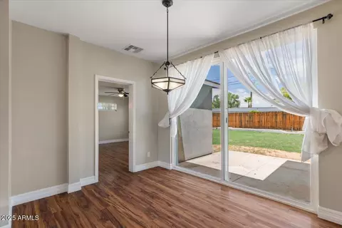838 E Belmont Ave, Phoenix, AZ 85020 photo 14