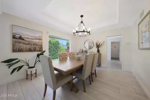 Dining - 2101 E Pasadena Ave, Phoenix, AZ 85016 photo 1 of 3