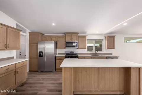 18221 N 2nd Pl, Phoenix, AZ 85022 photo 10