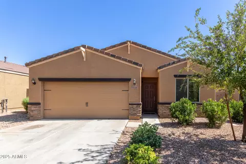 8221 W Atlantis Way, Phoenix, AZ 85043