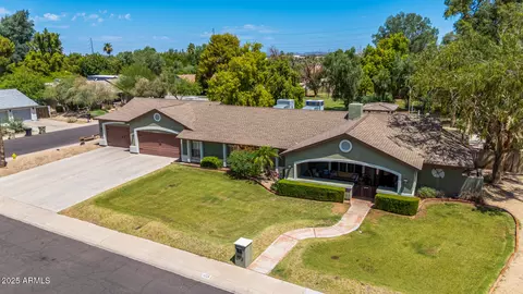 5776 W Poinsettia Dr, Glendale, AZ 85304