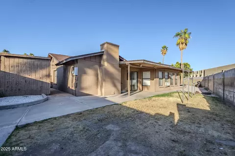 Exterior - 2337 E Riviera Dr, Tempe, AZ 85282 photo 3 of 5