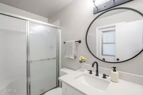 Bath - 2337 E Riviera Dr, Tempe, AZ 85282 photo 2 of 2