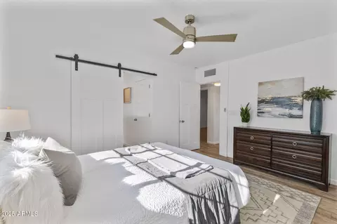 100 Encanto Dr, Tempe, AZ 85281 photo 24