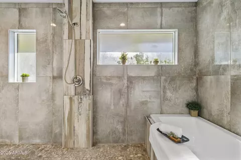 100 Encanto Dr, Tempe, AZ 85281 photo 27