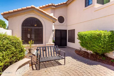 10925 W Poinsettia Dr, Avondale, AZ 85392