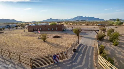17728 N Deer Trl, Maricopa, AZ 85139