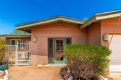 2312 N 58th St, Scottsdale, AZ 85257