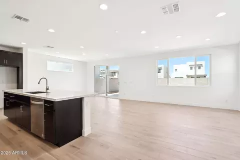 Living - 10266 E Ursula Ave, Mesa, AZ 85212 photo 1 of 1