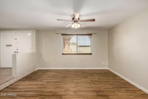 Living - 4628 N 19th Ave, Phoenix, AZ 85015 photo 2 of 7