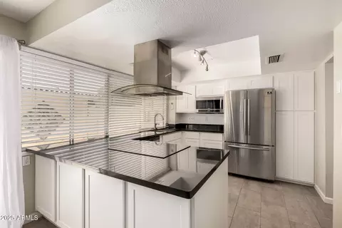 4628 N 19th Ave, Phoenix, AZ 85015