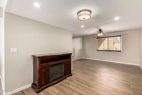Living - 4628 N 19th Ave, Phoenix, AZ 85015 photo 7 of 7
