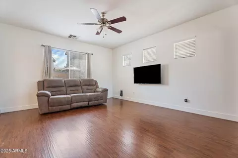3905 W Irwin Ave, Phoenix, AZ 85041 photo 6