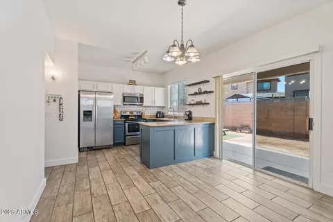 3905 W Irwin Ave, Phoenix, AZ 85041 photo 8