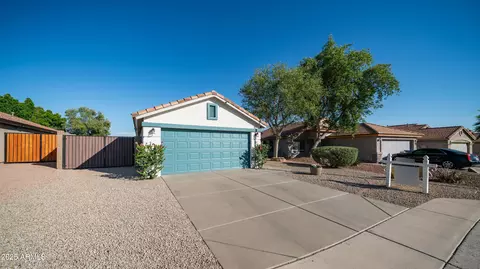 9039 E Fox St, Mesa, AZ 85207