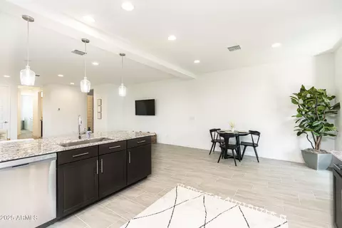 9349 W Montecito Ave, Phoenix, AZ 85037 photo 4