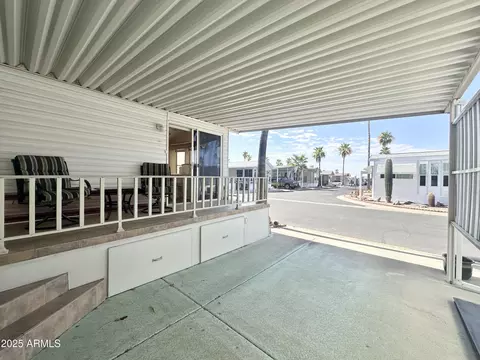 202 S Nightdigger Dr, Apache Junction, AZ 85119 photo 6
