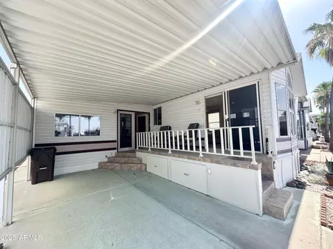 202 S Nightdigger Dr, Apache Junction, AZ 85119 photo 5