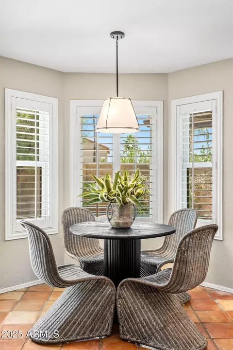 Dining - 3625 E Rosemonte Dr, Phoenix, AZ 85050 photo 3 of 3