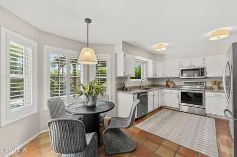 Kitchen - 3625 E Rosemonte Dr, Phoenix, AZ 85050 photo 1 of 2
