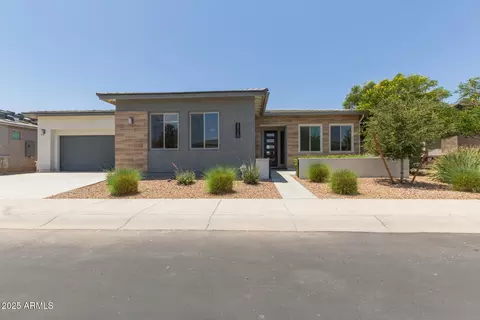 39730 N Collins Ln, San Tan Valley, AZ 85140