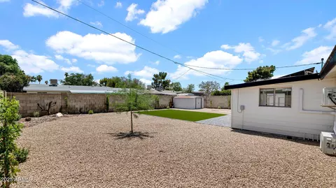Exterior - 2249 E Hillery Dr, Phoenix, AZ 85022 photo 9 of 11