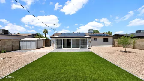 Exterior - 2249 E Hillery Dr, Phoenix, AZ 85022 photo 6 of 11